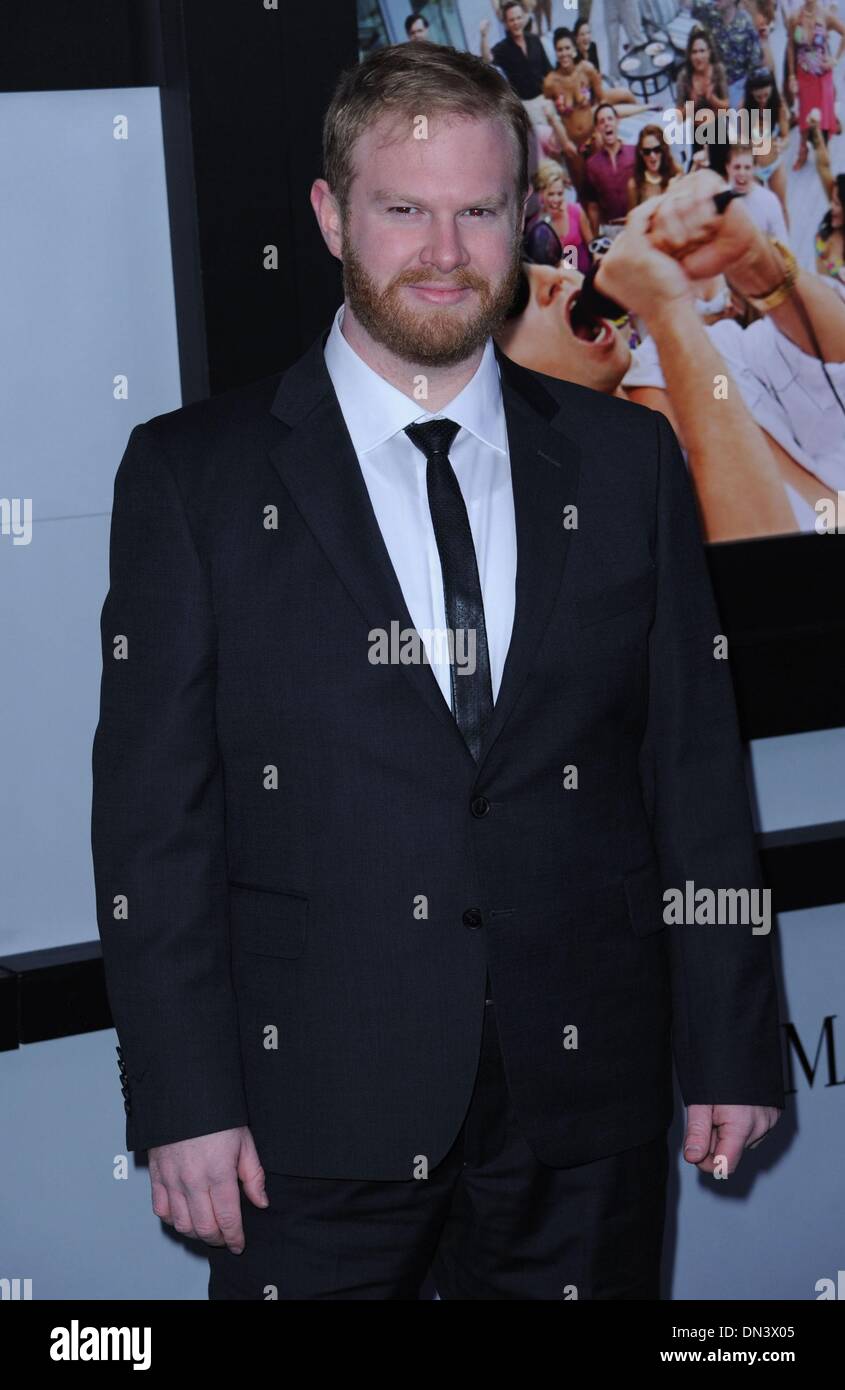 New York, NY, STATI UNITI D'AMERICA. Xvii Dec, 2013. Henry Zebrowski presso gli arrivi per il lupo di WALL STREET Premiere, il Teatro Ziegfeld, New York, NY Dicembre 17, 2013. Credito: Kristin Callahan/Everett raccolta/Alamy Live News Foto Stock