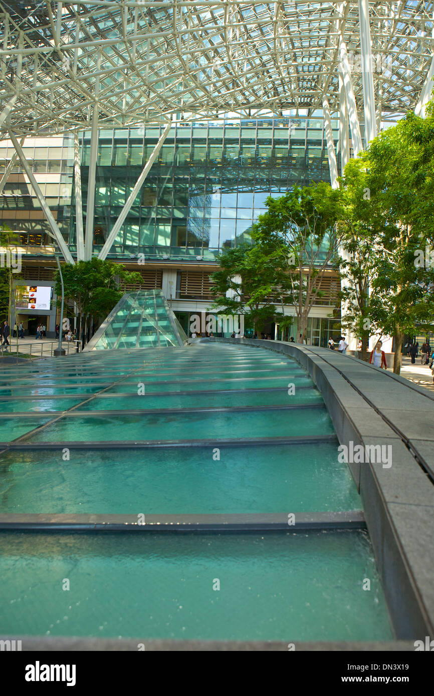 Plaza della Galleria, il Ritz Carlton Hotel Complex, Mid-Town Tokyo, Giappone Foto Stock