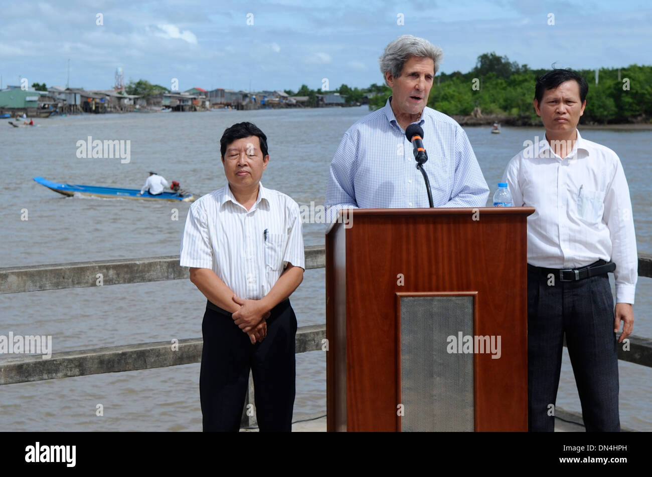 Segretario Kerry offre un commento sul cambiamento climatico Foto Stock