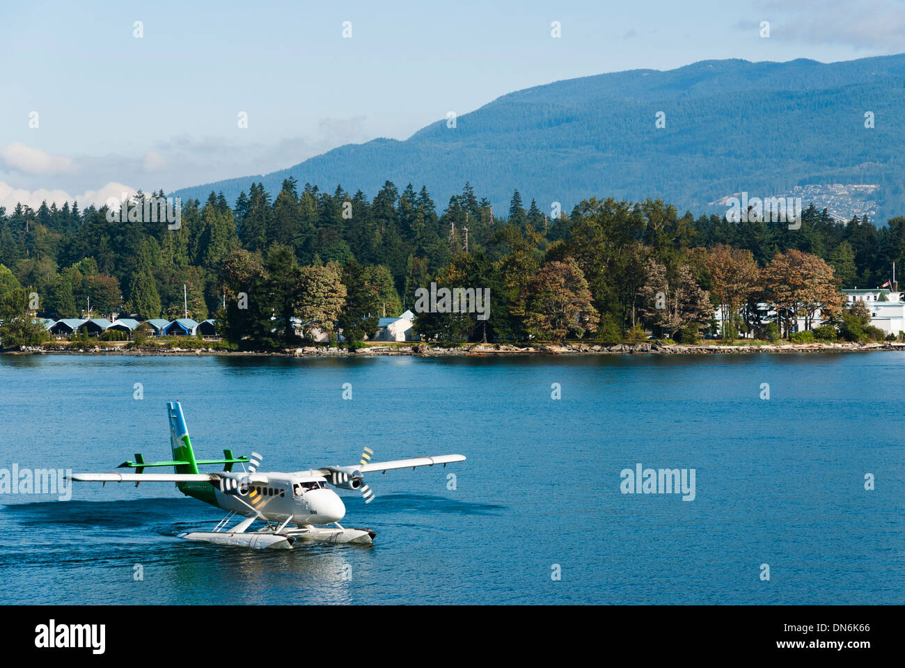 La Westcoast aria DHC-6 DeHavilland Twin Otter tenetevi pronti per il decollo in Vancouver, British Columbia, Canada. Foto Stock