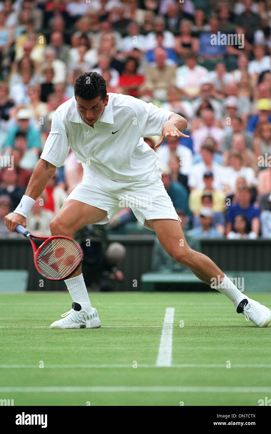 RICHARD KRAJICEK.NETHERLANDS.WIMBLEDON, LONDRA.10/07/2000.G52C27 Foto Stock