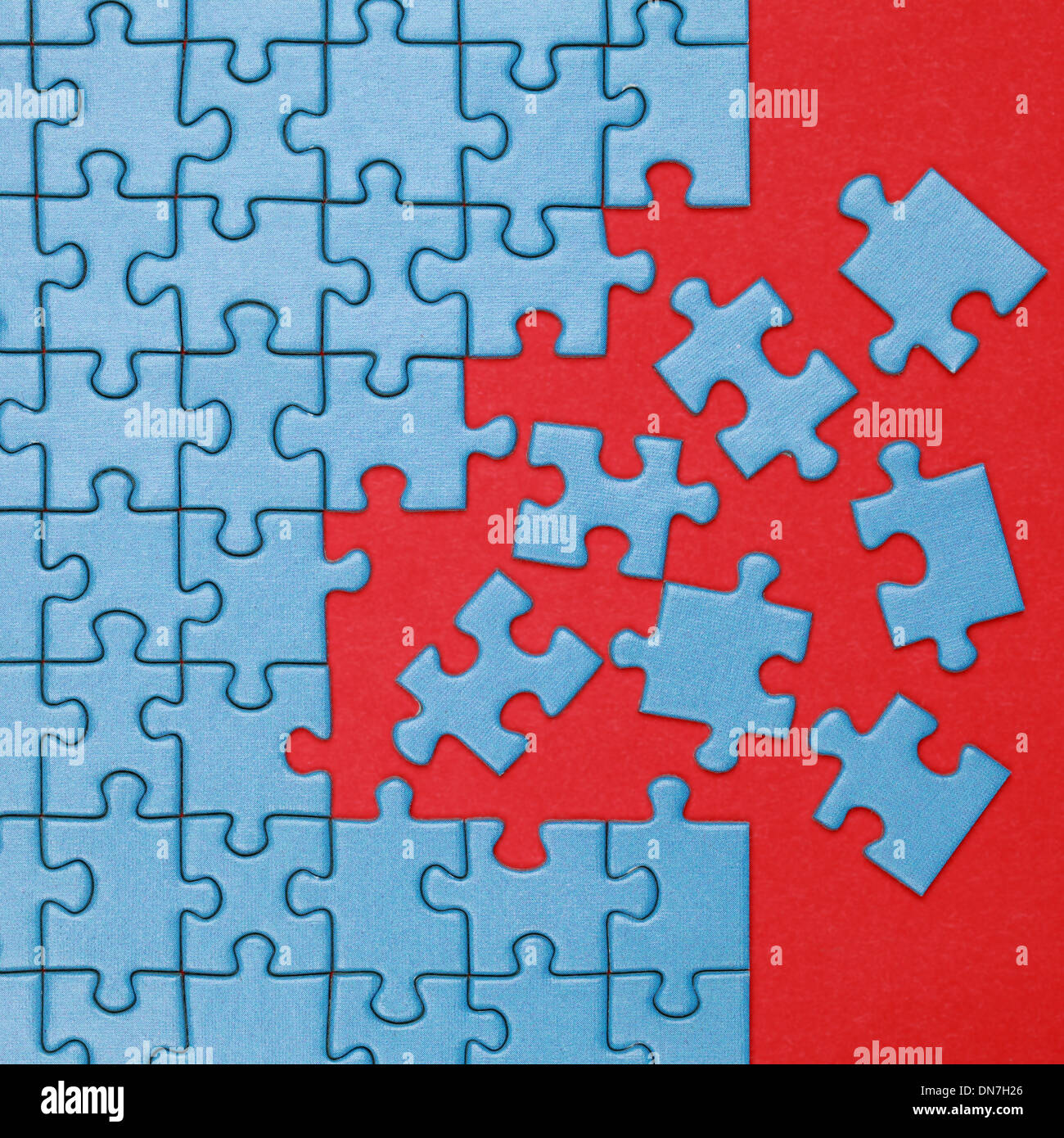 Pezzi di un puzzle da mettere nel posto giusto Foto Stock