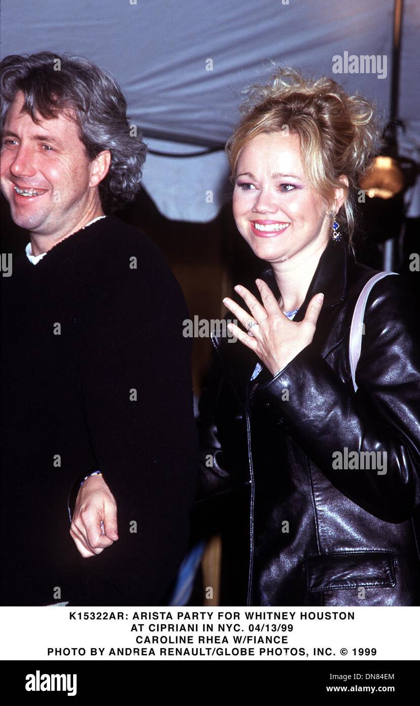 Apr. 13, 1999 - K15322AR 13/04/99.ARISTA PARTE PER WHITNEY HOUSTON.A CIPRIANI IN NYC..CAROLINE RHEA W/fidanzato. ANDREA RENAULT/ 1999(Credit Immagine: © Globo foto/ZUMAPRESS.com) Foto Stock
