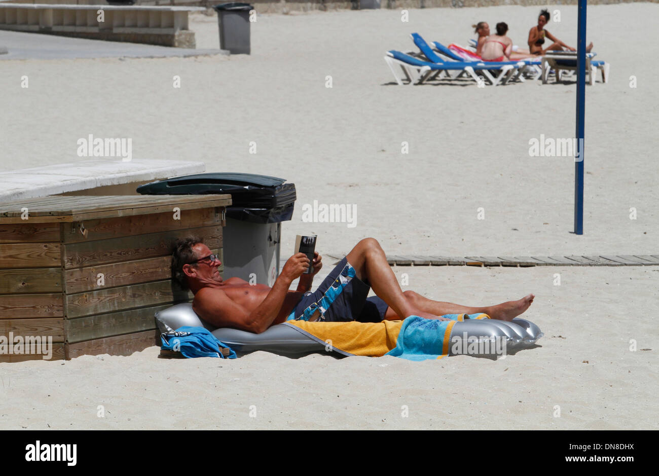 Spiaggia turistica di Magaluf, all'isola di Maiorca nelle Isole Baleari, Spagna Foto Stock