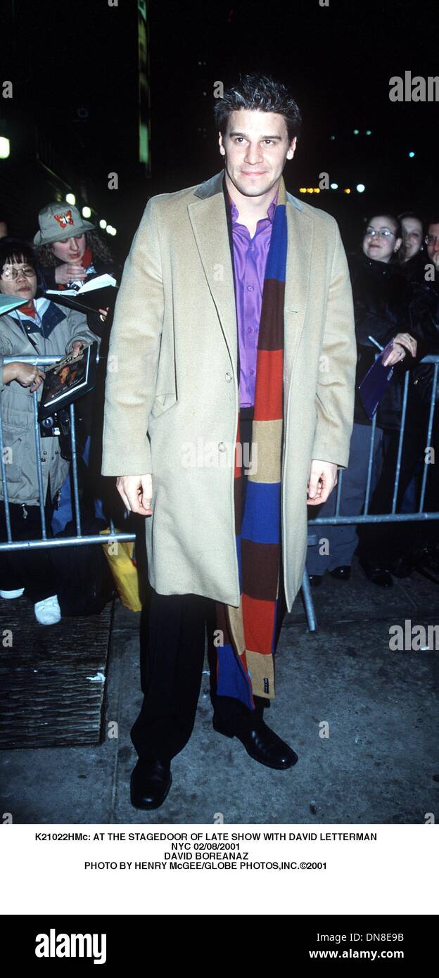 Febbraio 8, 2001 - K21022HMc: AL STAGEDOOR del Late Show con David Letterman.NYC 02/08/2001.David Boreanaz. HENRY McGEE/ 2001(Credit Immagine: © Globo foto/ZUMAPRESS.com) Foto Stock