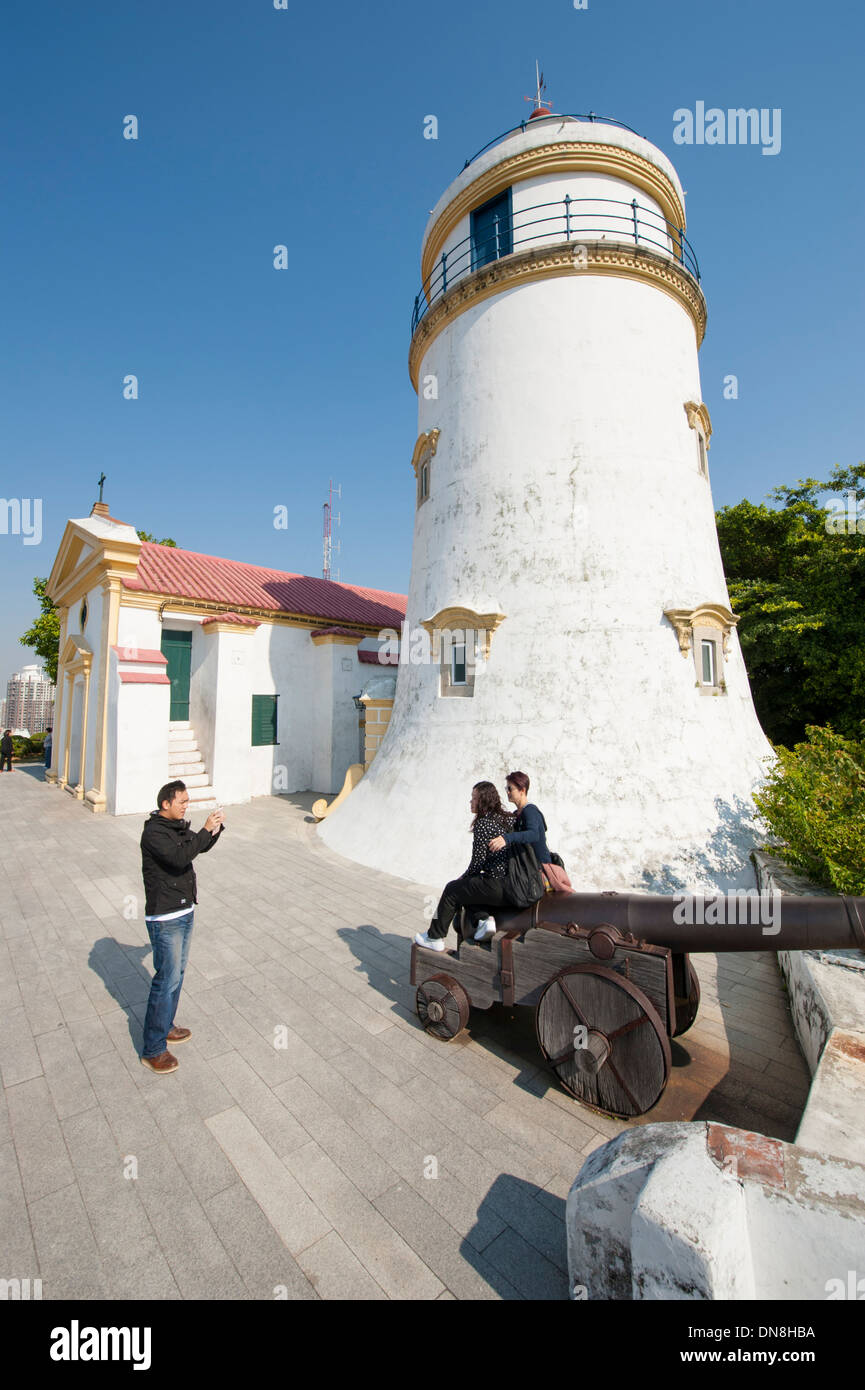 Storico Faro di Guia e Cappella di Guia hill a Macau (Macao), sar di Cina Foto Stock