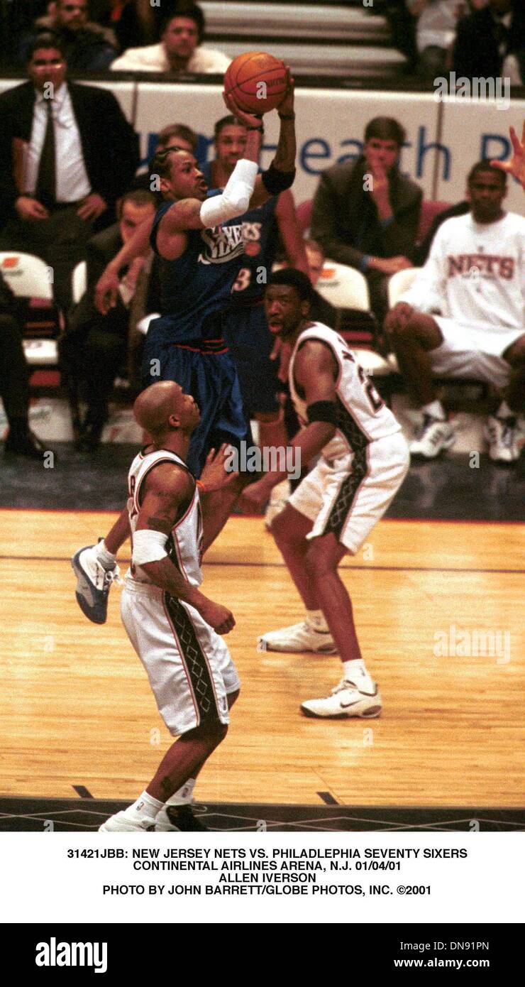 Luglio 30, 2001 - 31421JBB: NEW JERSEY NETS VS. Settanta PHILADLEPHIA SIXERS.Continental Airlines Arena, N.J. 01/04/01.Allen Iverson. JOHN BARRETT/ 2001(Credit Immagine: © Globo foto/ZUMAPRESS.com) Foto Stock