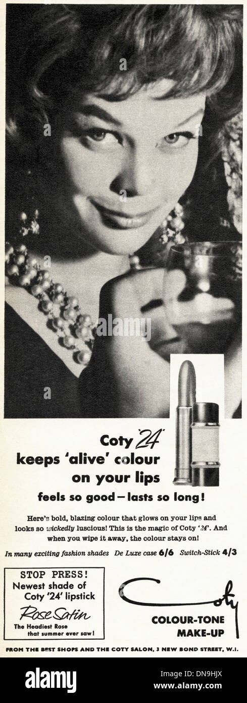 Anni Cinquanta la pubblicità. Vintage originale di moda femminile annuncio rivista per COTY 24 Rossetto Foto Stock