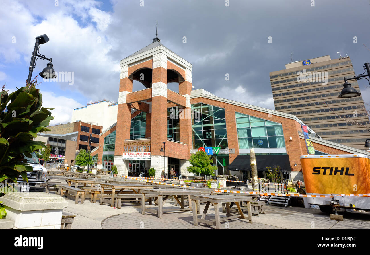 Un moderno edificio di mercato a Londra, Ontario - Canada. Foto Stock