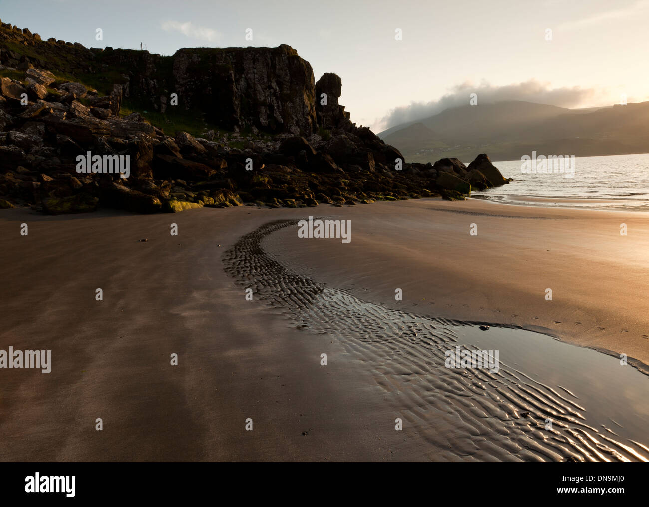 Staffin Bay Beach, Isola di Skye, Scotland, Regno Unito Foto Stock