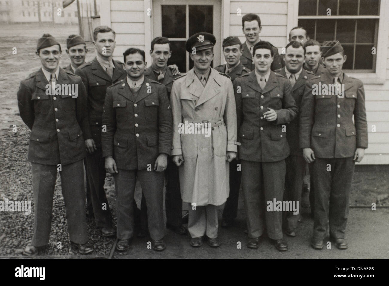Gruppo di soldati in uniforme, ritratto, durante la seconda guerra mondiale, HQ 2° Battaglione, 389a di fanteria, US Army Base Militare, Indiana, USA, 1942 Foto Stock