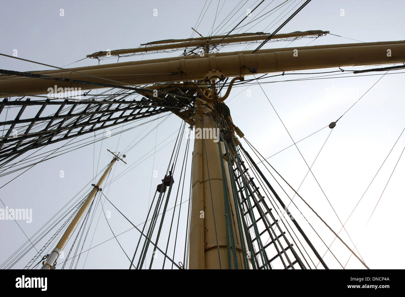 La formazione di vela della nave 'Krusenstern' è un russo quattro-masted steel barque, costruito nel 1926 dal cantiere John C. in Tecklenborg Wesermünde (Bremerhaven). La nave durante una visita a Bremerhaven. Foto: Klaus Nowottnick Data: 28 Aprile 2011 Foto Stock