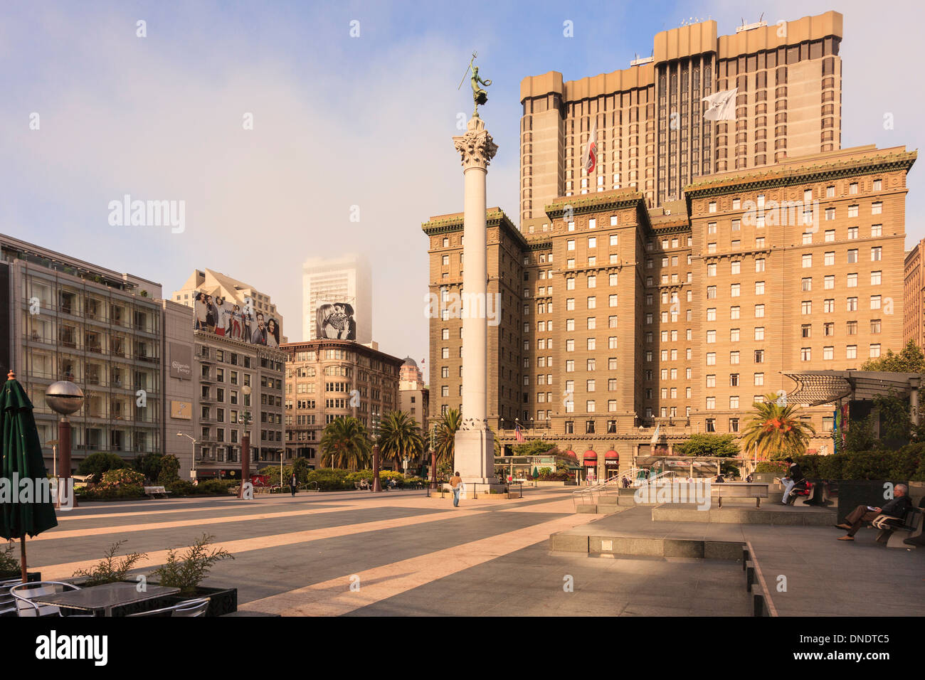 Union Square con il Dewey Memorial,San Francisco, California, Stati Uniti d'America Foto Stock