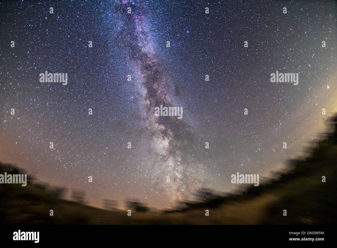9 settembre 2013 - L'estate Via Lattea su una chiara serata senza luna in Alberta, Canada. Foto Stock