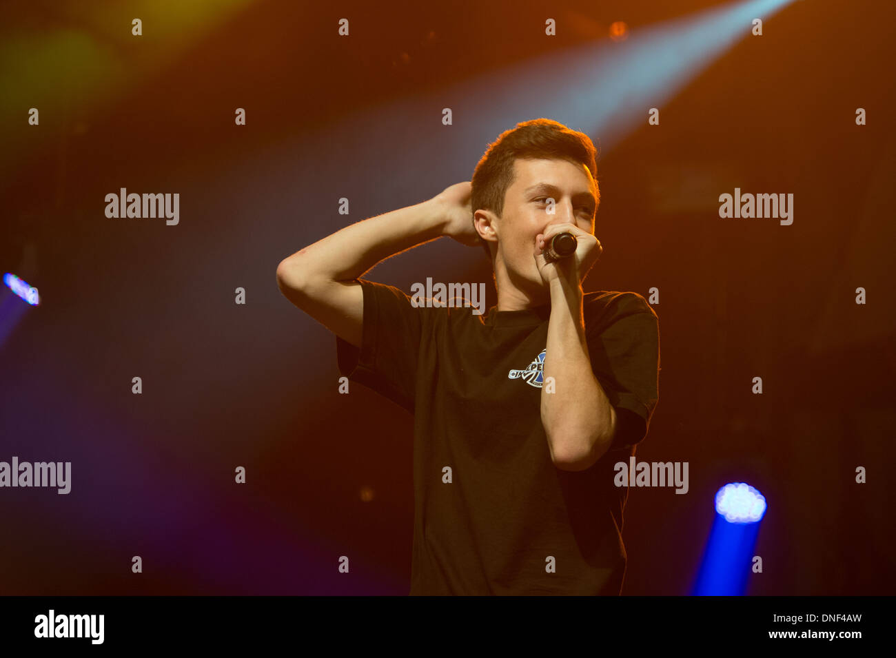 Cimorelli ,emblema3 ,Fall Out Boy, panico in discoteca e Kalin e Myles eseguire a Jingle Ball 2013 Foto Stock