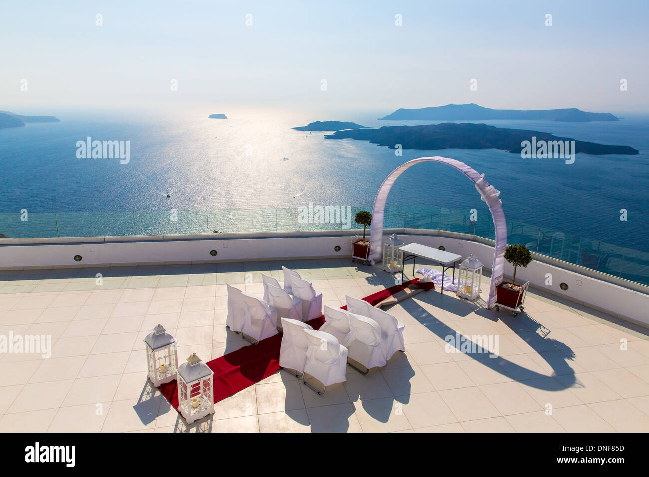 Un posto romantico per la cerimonia di nozze a Santorini Island,Creta,Grecia, Fira Town Foto Stock