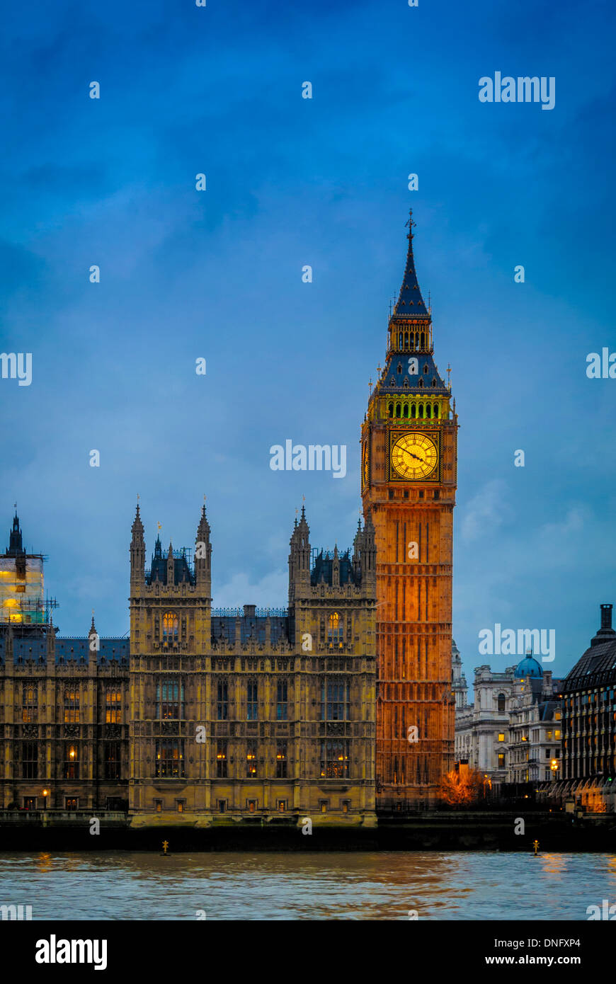 Big ben e Parlamento al crepuscolo. Westminster, Londra. Foto Stock