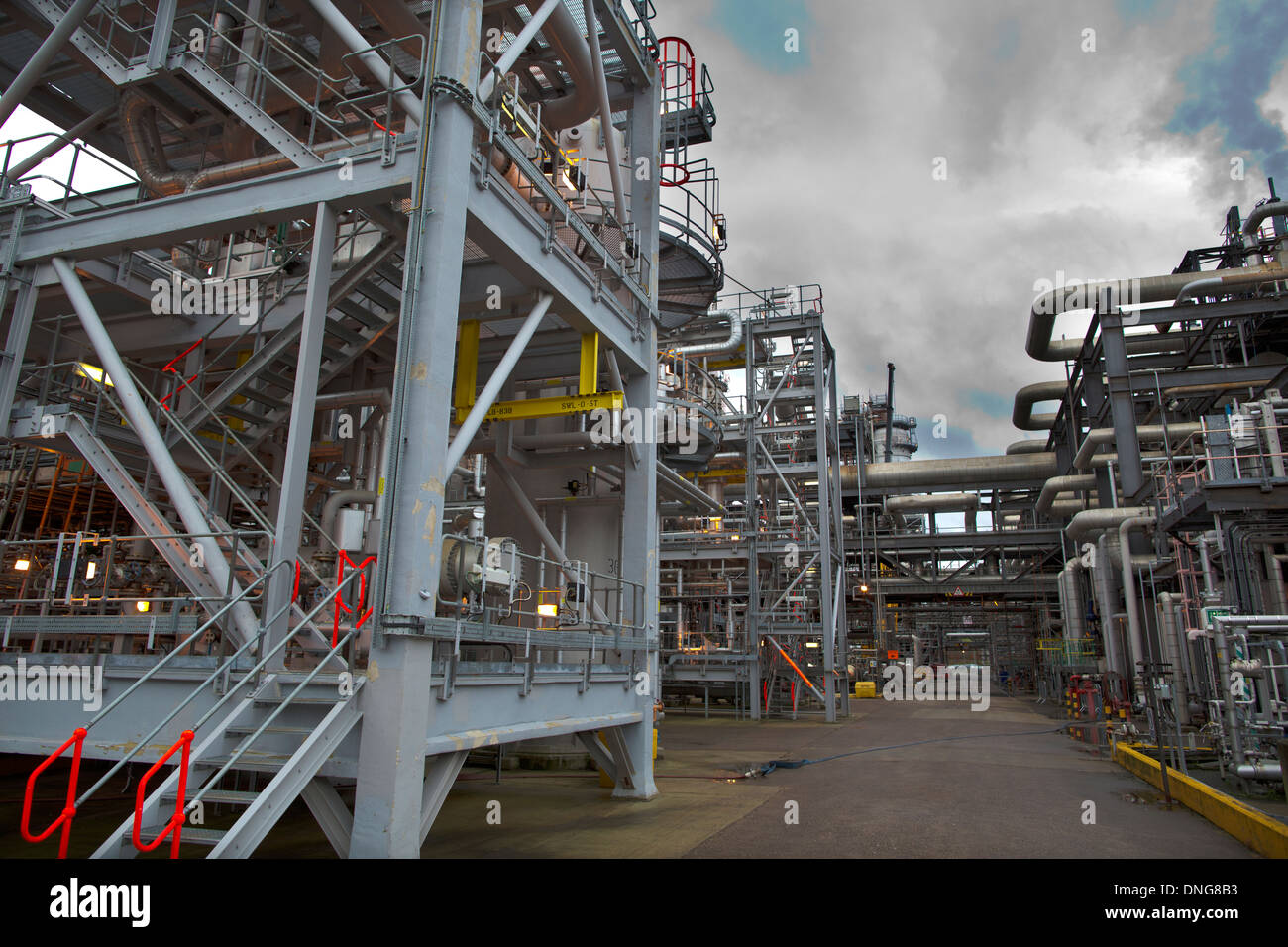 Grangemouth impianto petrolchimico e casa in Scozia la raffineria di petrolio dell'industria di proprietà di Ineos, Regno Unito. Foto Stock