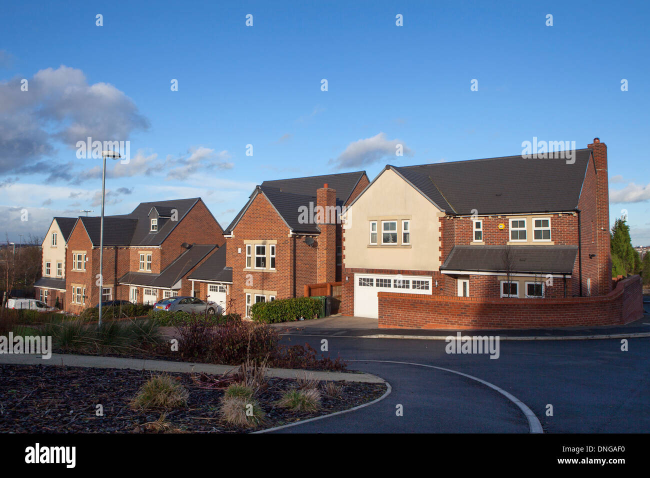 Grosse staccate le case famiglia Foto Stock