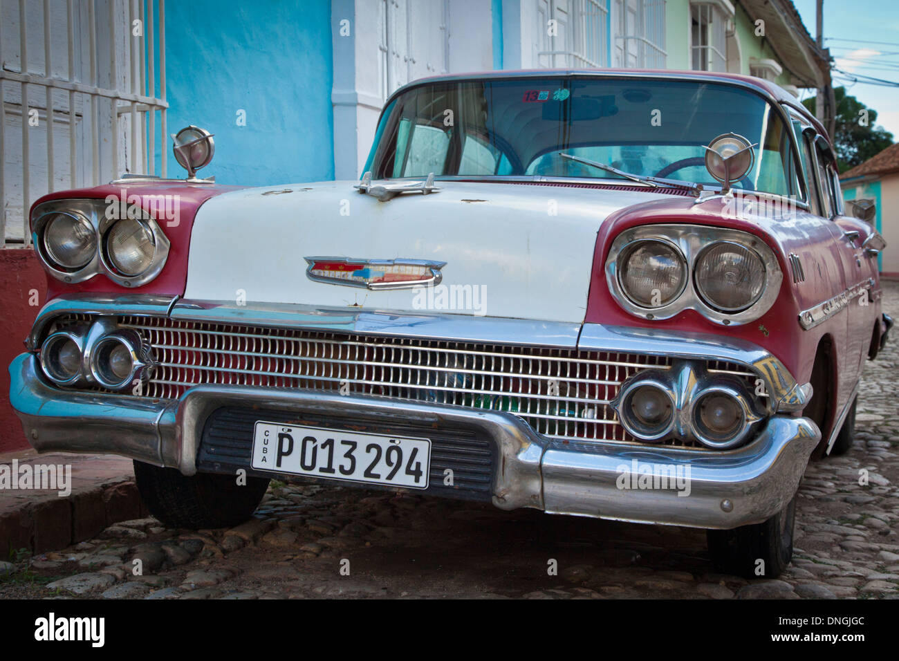 Vecchia auto d'epoca in Trinidad, Cuba Foto Stock