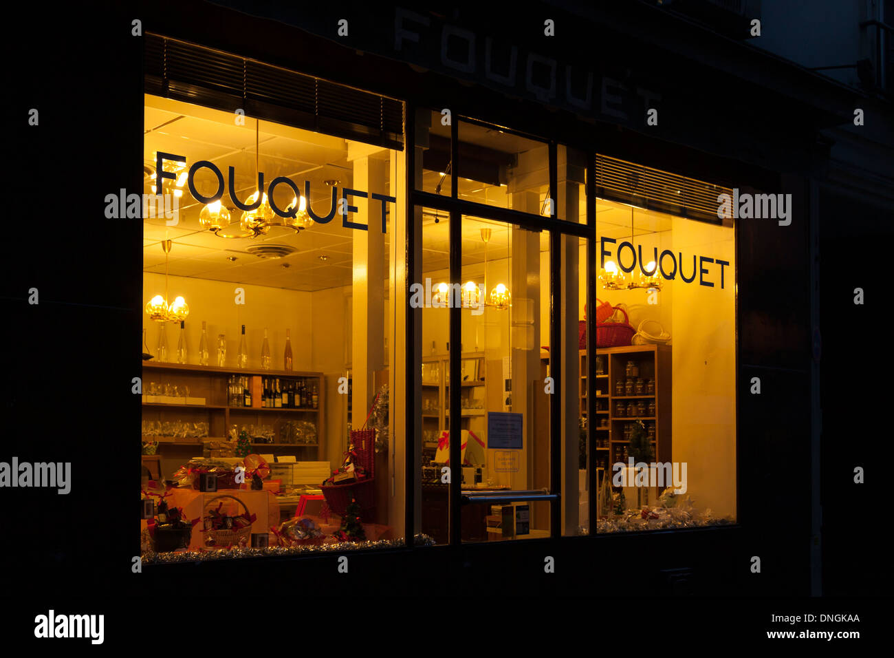 Fouquet chocolatier, 36 Rue Laffitte, 75009 Parigi, Francia; 150-anno-vecchio negozio di cioccolato Foto Stock