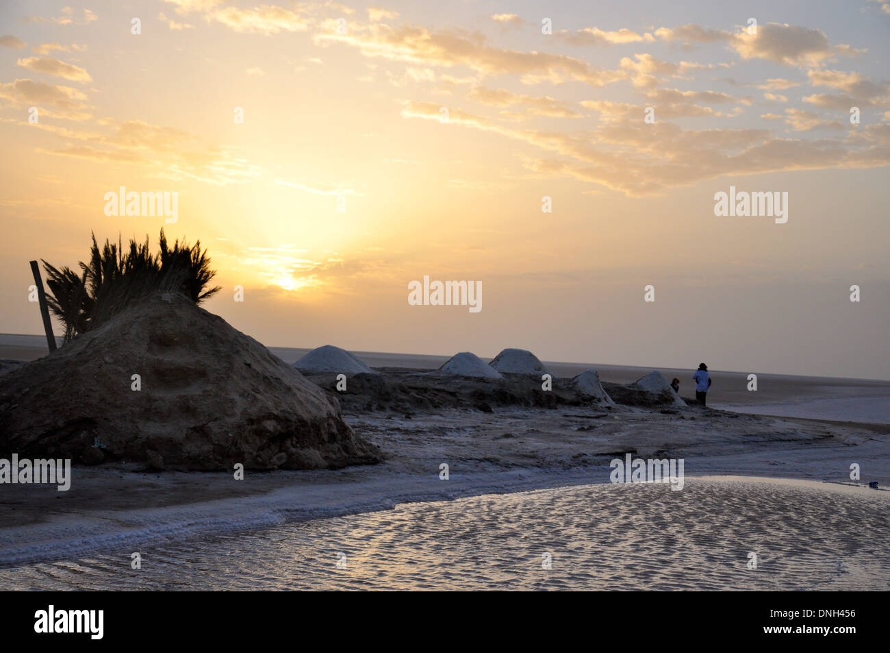 Panorama del sorgere del sole all'alba nel deserto del Sahara Foto Stock