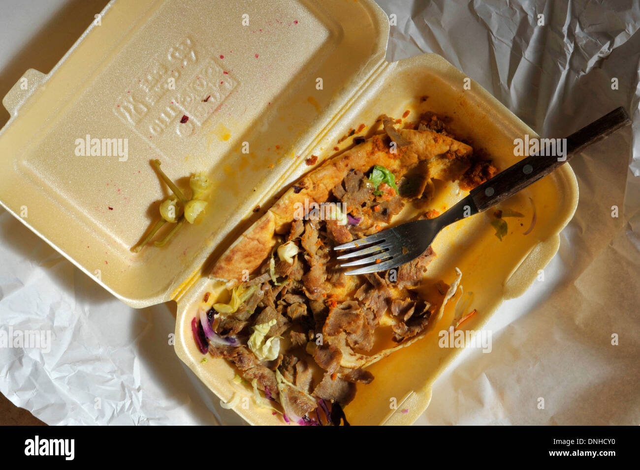 Doner kebab cibo da asporto left overs. Foto Stock