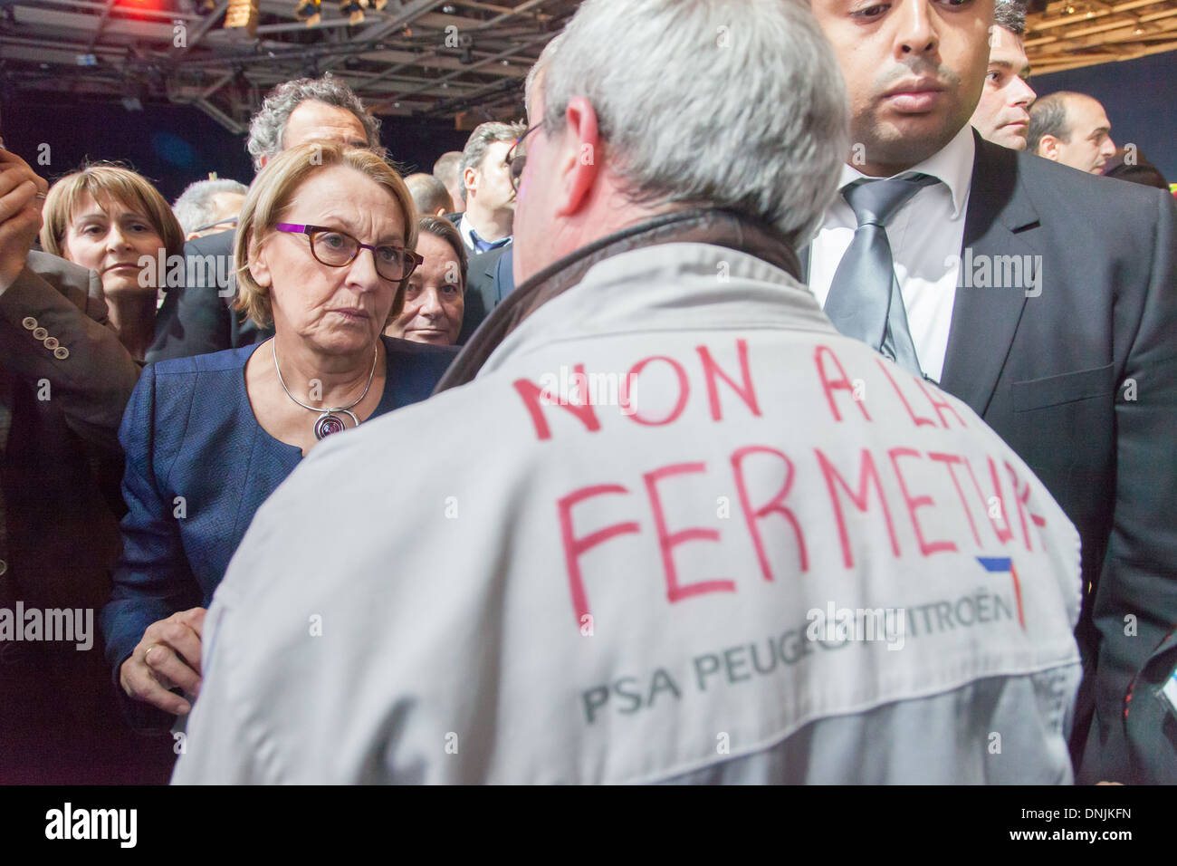 MARYLISE LEBRANCHU, ministro per la riforma dello stato e la decentralizzazione, ARRESTATO IL SUO INTERVENTO QUANDO I DIPENDENTI DALLA FABBRICA DI PSA IN AULNAY È VENUTO A DIMOSTRARE CONTRO LICENZIAMENTI, 95esimo CONGRESSO DEI SINDACI FRANCESI E I LEADER DELLE COMUNITÀ DI FRANCIA Foto Stock