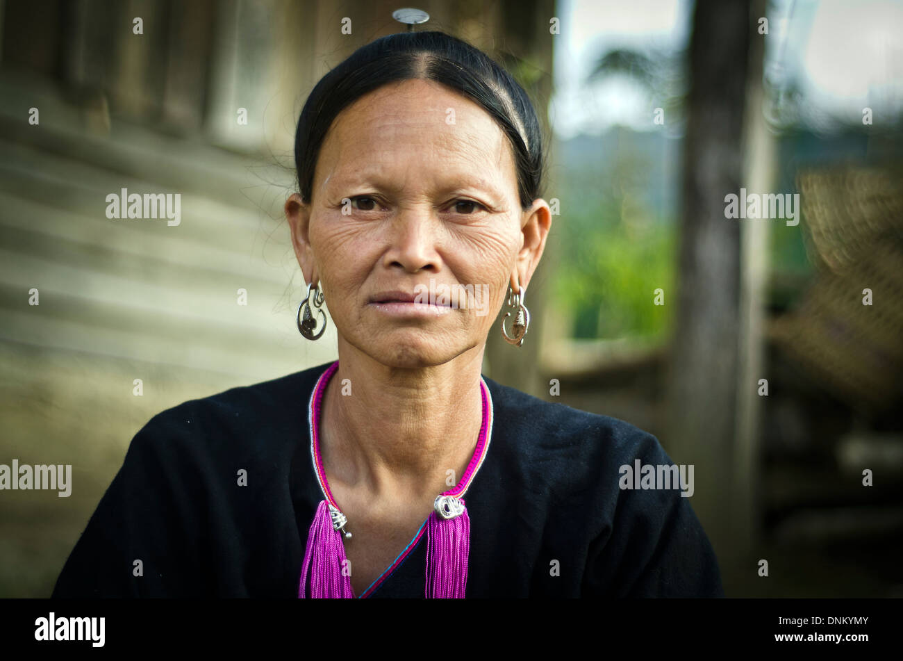 Tribù Laten donna ,Pakha village ,Muang Sing , Laos Foto Stock