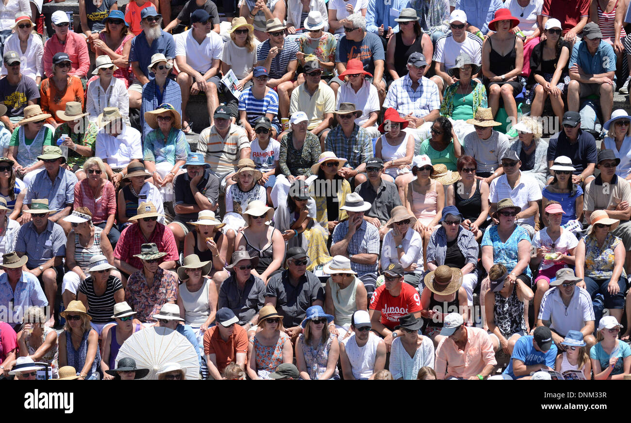 Auckland, Nuova Zelanda. 02Jan, 2014. I fan del giorno 4 dell'ASB Classic Donna Internazionale. ASB Tennis Centre di Auckland Credito: Azione Sport Plus/Alamy Live News Foto Stock