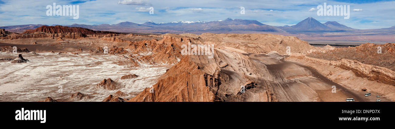 Il Cile, Antofagasta regione, il Deserto di Atacama, vista a Valle de la Luna Foto Stock