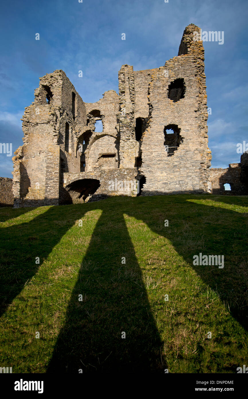 Dentro le mura del castello di Auchindoun rovine Dufftown Moray Scozia. SCO 9180 Foto Stock
