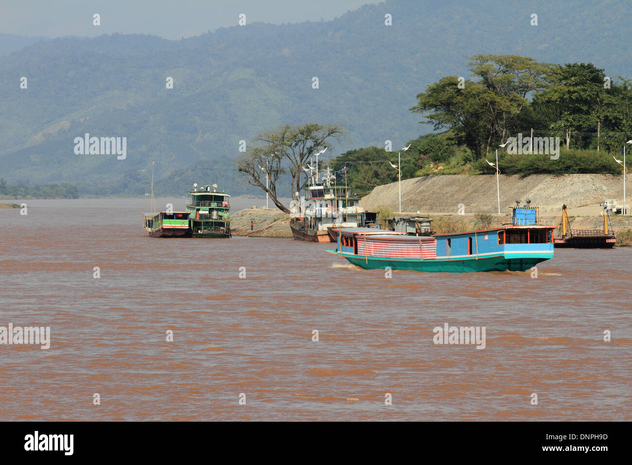 Nave passeggeri sul Mekong, loa custom house, triangolo d oro Foto Stock