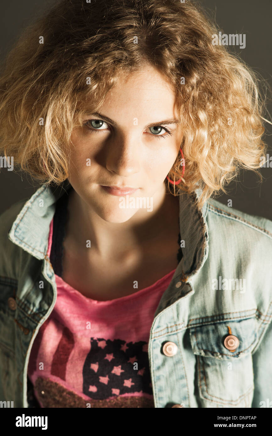 Close-up ritratto di adolescente, Studio Shot Foto Stock