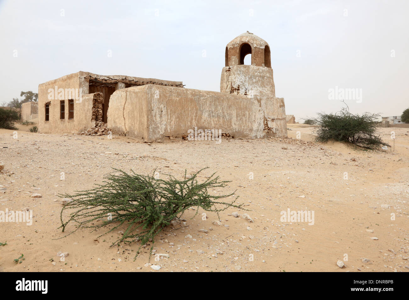 Vecchia casa in un villaggio abbandonato. Il Qatar, Medio Oriente Foto Stock