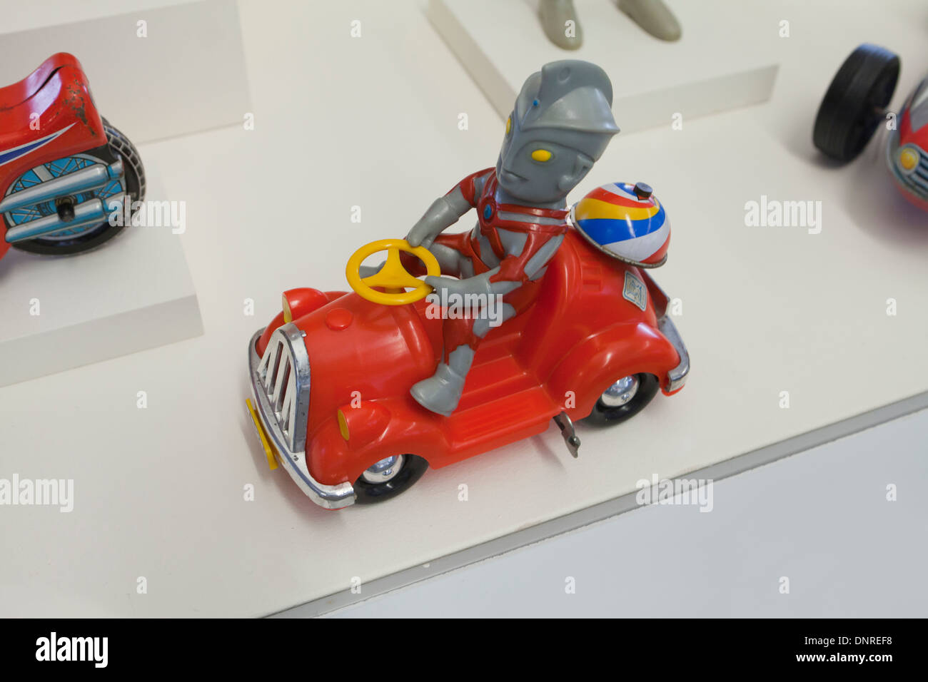 Wind-up Ultraman manga giapponese personaggio giocattolo, circa settanta Foto Stock