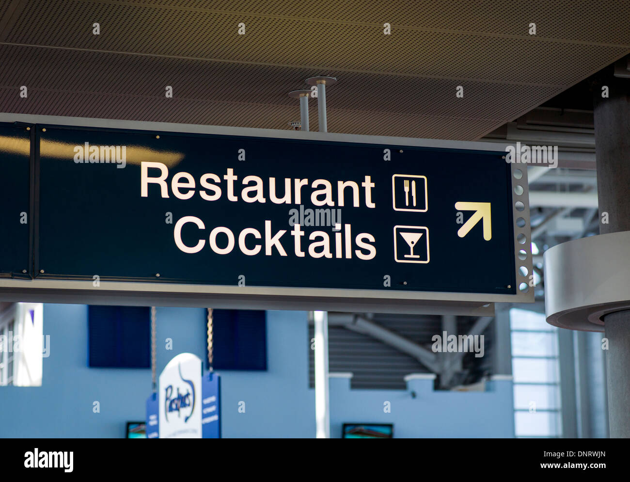 Digital Signage al Ft. Lauderdale Hollywood - Aeroporto Internazionale di Ft. Lauderdale, Florida, Stati Uniti d'America Foto Stock
