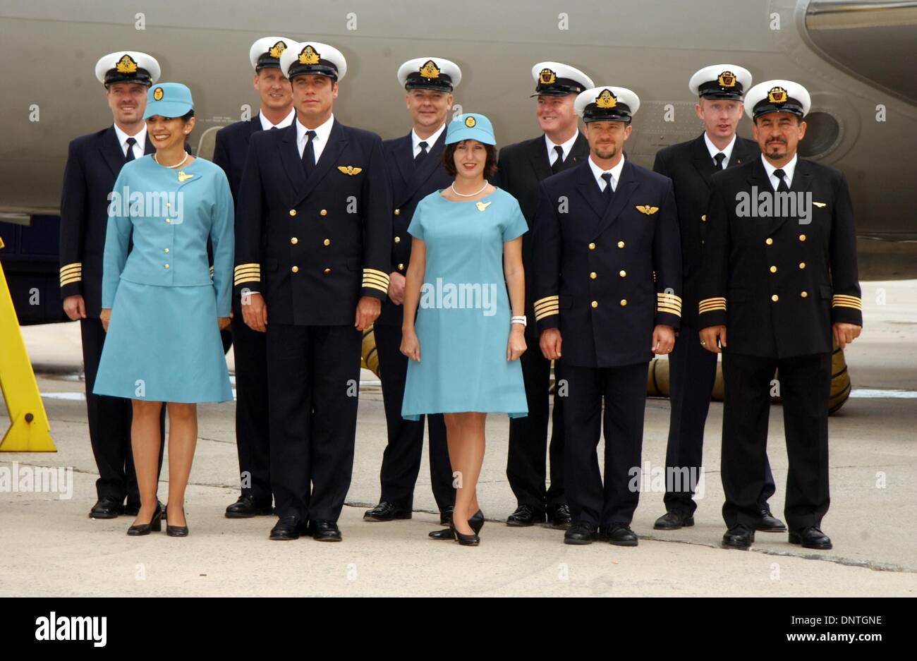 Agosto 28, 2002 - K25984AR SPIRITO DI AMICIZIA GLOBAL TOUR si ferma all'aeroporto JFK di New York, 28/08/02. ANDREA RENAULT/ 2002..John Travolta(Immagine di credito: © Globo foto/ZUMAPRESS.com) Foto Stock