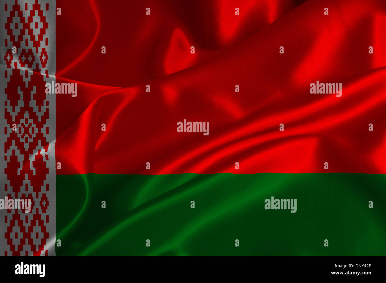 La Bielorussia bandiera su raso texture. Foto Stock
