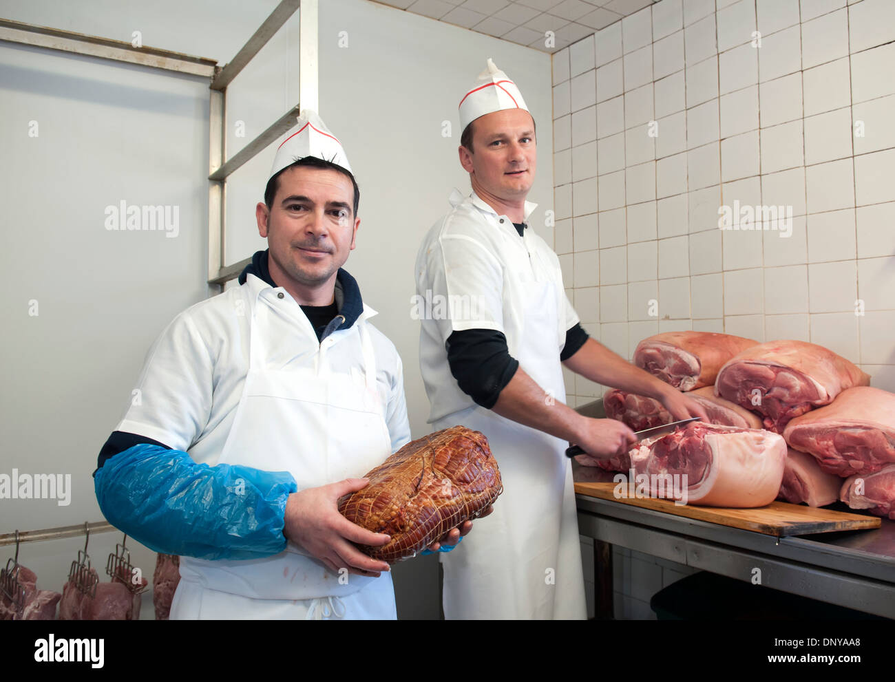 Specializzati Business polacco rendendo carne affumicata in Québec Canada Foto Stock