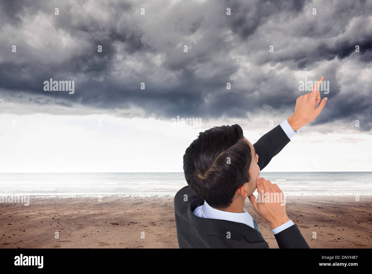 Immagine composita di pensosa asian businessman rivolta Foto Stock