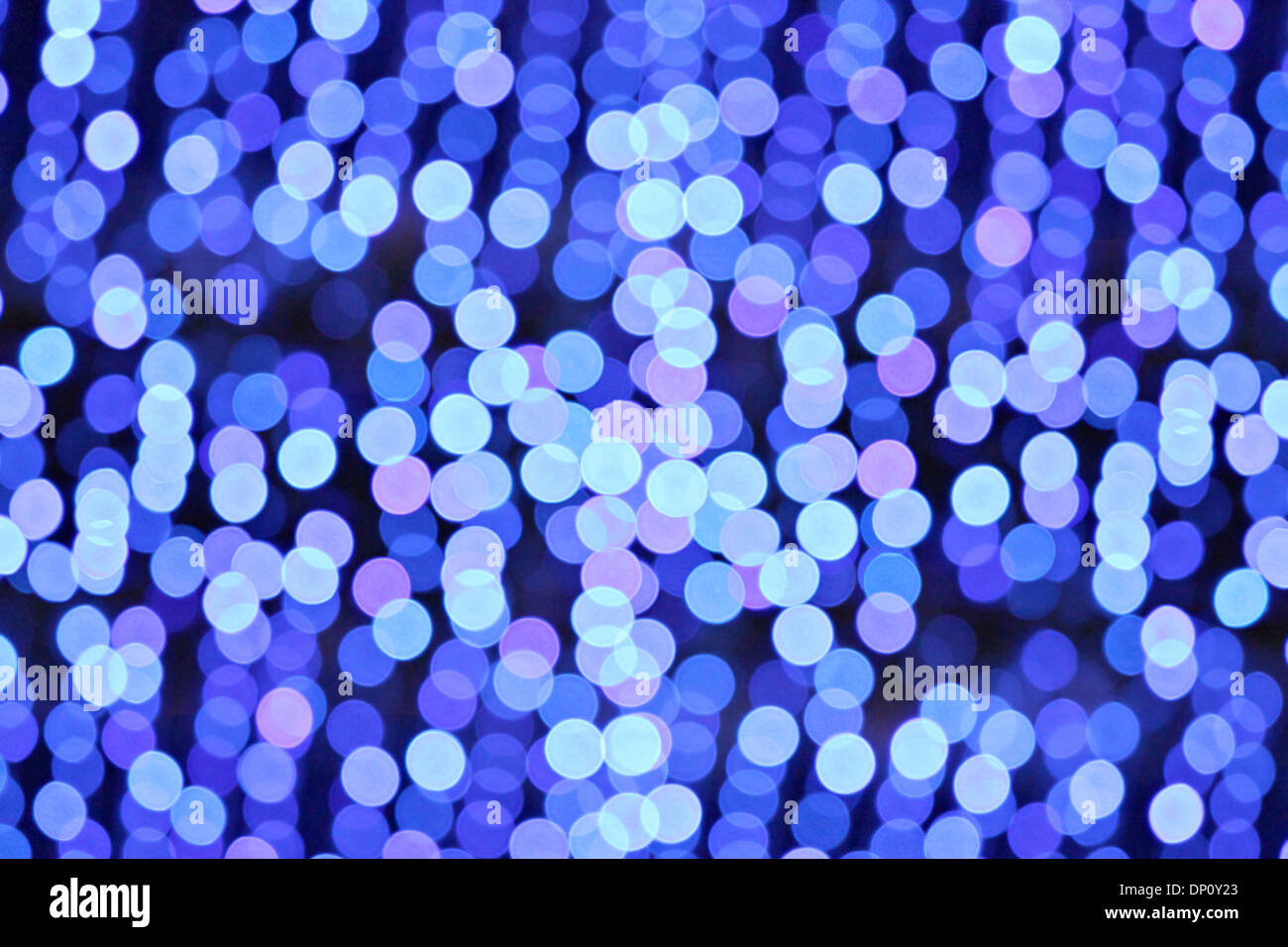 Abstract il natale a luci blu di sfondo. Foto Stock