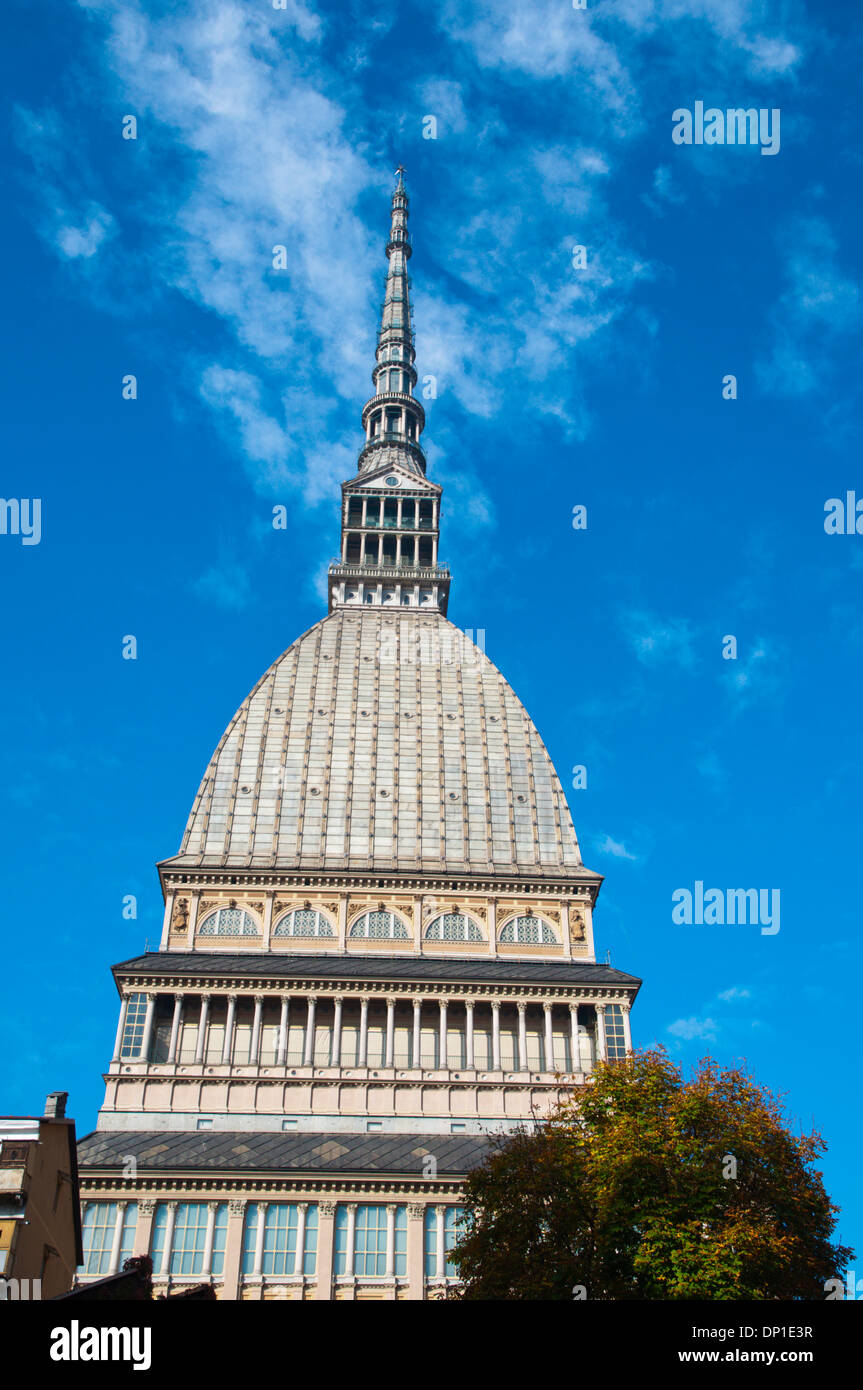 La Mole Antonelliana torre centrale della città di Torino Piemonte Italia del nord Europa Foto Stock