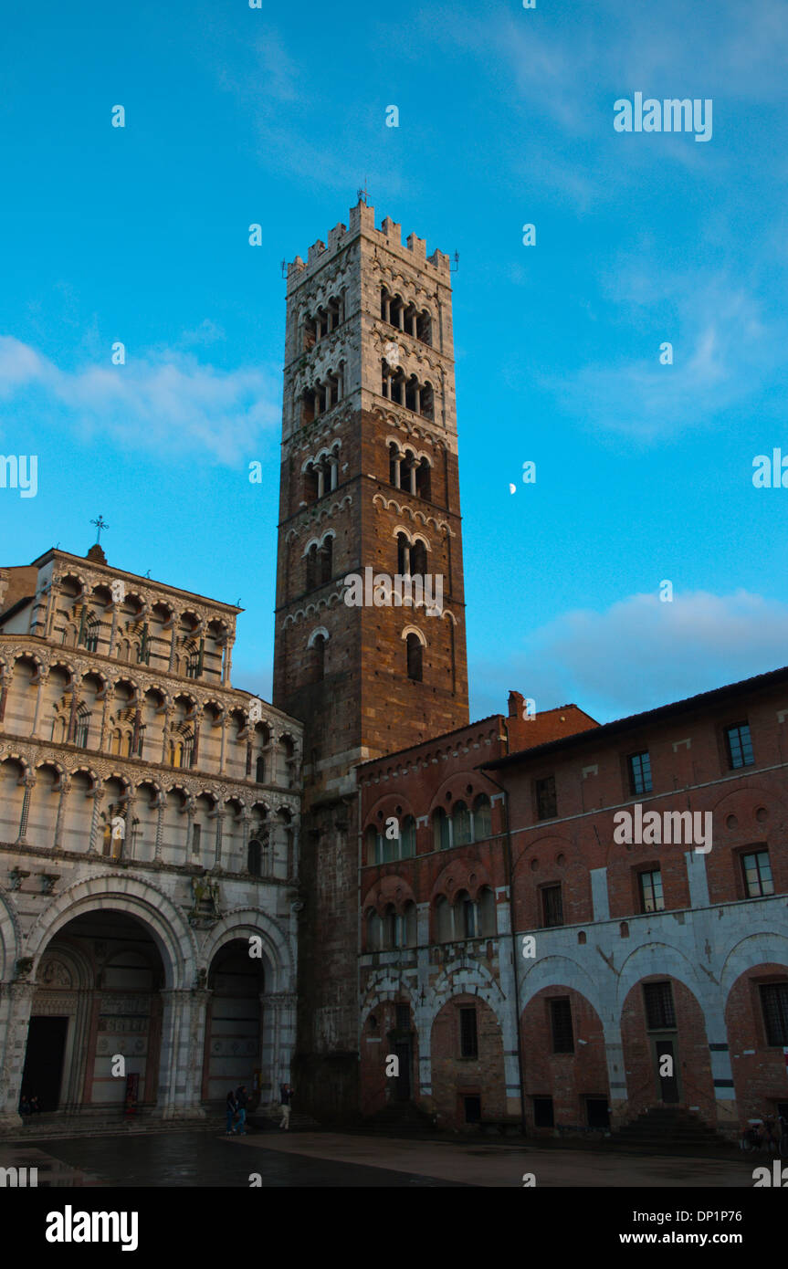 Duomo Il Duomo cattedrale di San Martino la chiesa vecchia città di Lucca Toscana Italia Europa Foto Stock