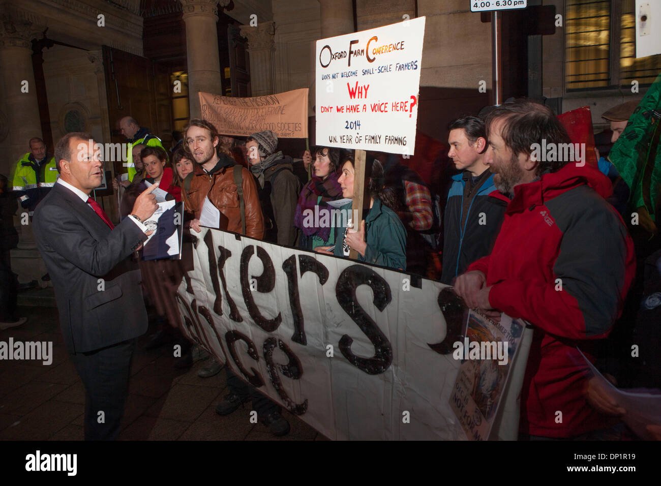 Landworkers Alliance introduce i piccoli agricoltori all attenzione dei grandi Agri azienda di Oxford Farming Conference Foto Stock