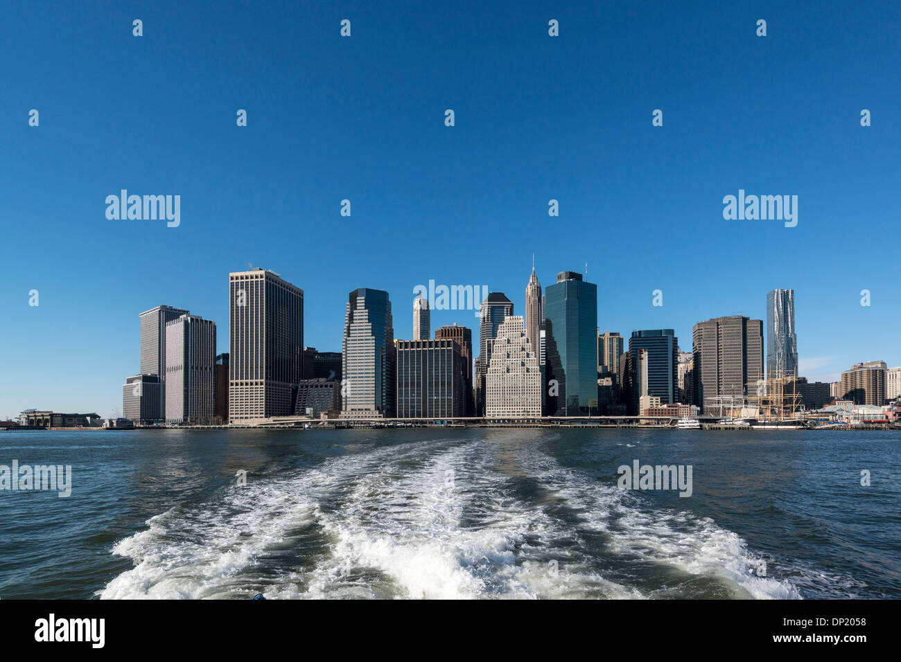 Skyline sulla punta meridionale di Manhattan, New York, New York, Stati Uniti d'America Foto Stock