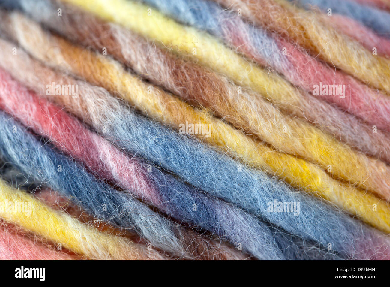 Vista ravvicinata di lana multicolore Foto Stock
