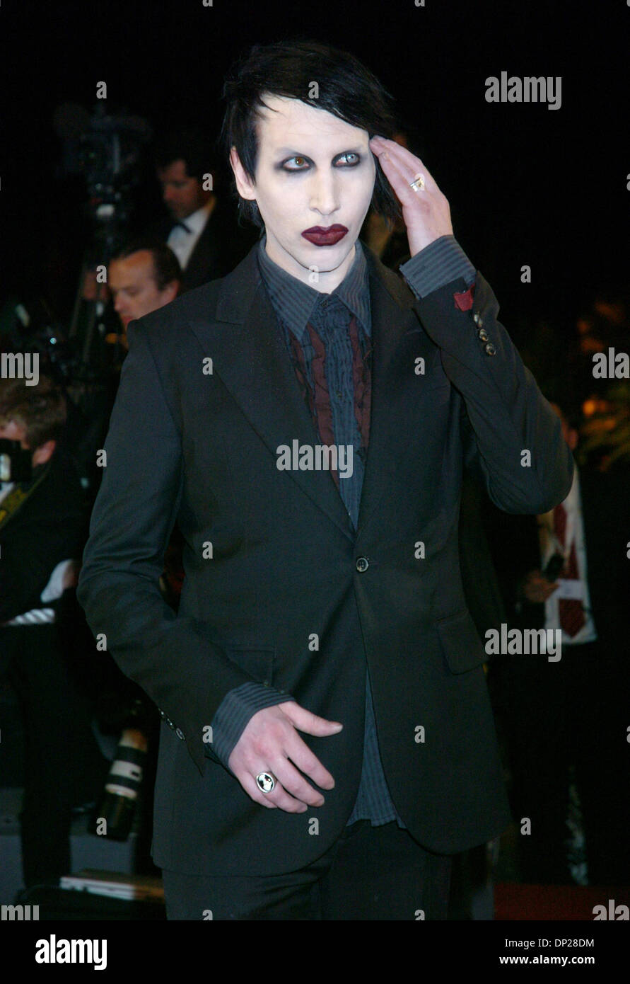 Maggio 21, 2006; Cannes, Francia; il cantante Marilyn Manson a 'Southland Tales" premiere alla 59a Cannes Film Festival. Credito: Foto di Frederic Injimbert/ZUMA premere. (©) Copyright 2006 by Frederic Injimbert Foto Stock