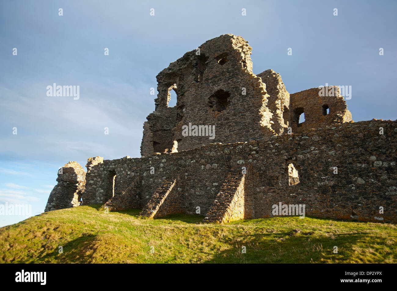 Il tetro rovine del castello di Auchindoun vicino a Dufftown, Morayshire. Grampian regione. SCO 9188 Foto Stock