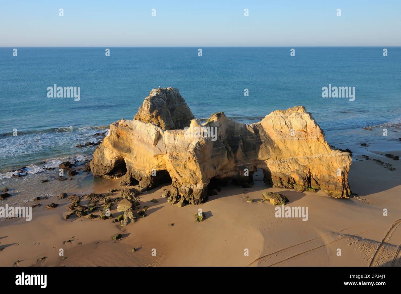 Le formazioni rocciose a Praia da Rocha, Portimao Algarve Foto Stock